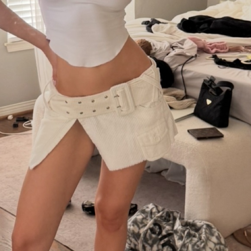Are you am I Minna Skirt Ivory / XS
Brand new